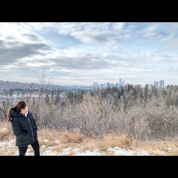 Meet your Posher, Laurence - Picture 1 of 1